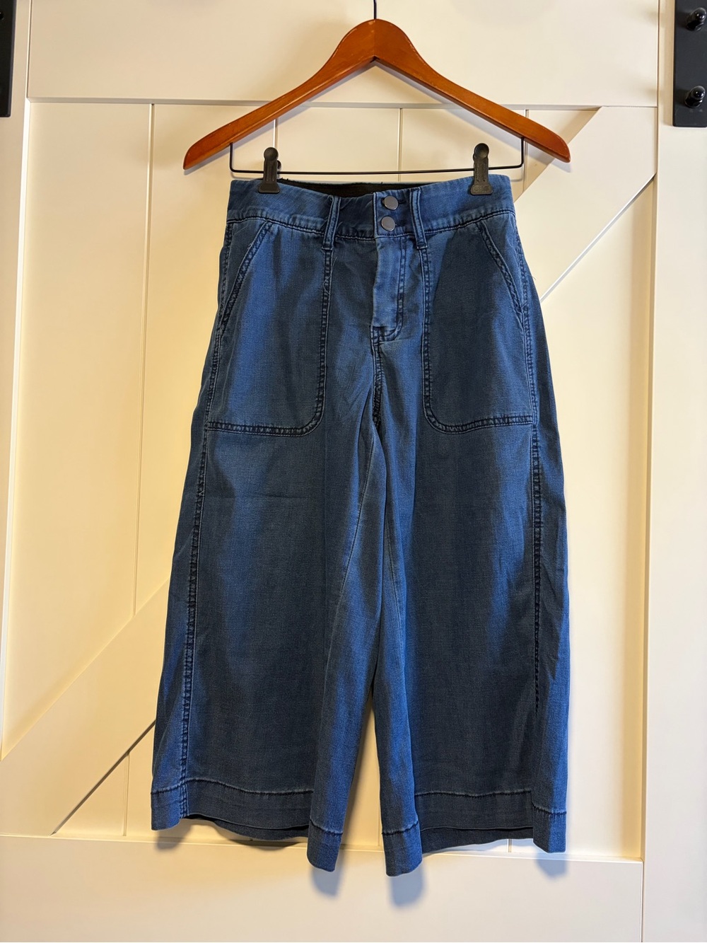 High-Rise Wide-Leg Denim Shorts in Blue
